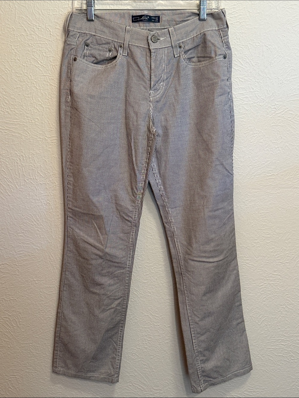 🌈🌈🌈BOGOHO🌈🌈🌈Levi’s 505 Pin Striped Pants